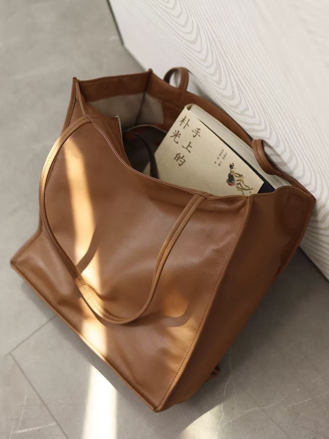 Zipper tote bag