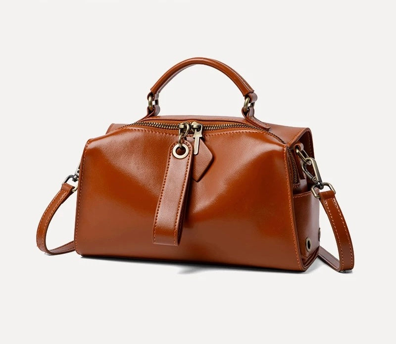 Square boston bag