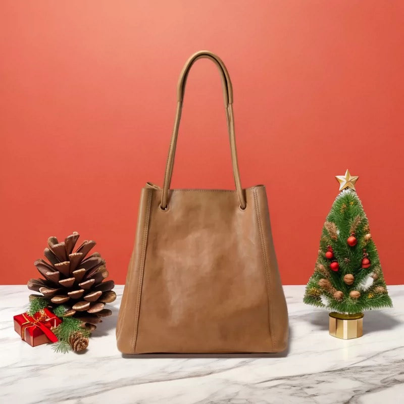 Leather shoulder bag